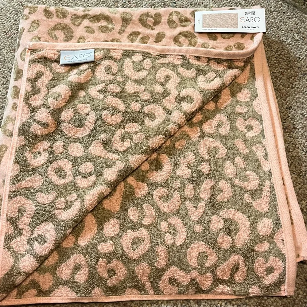 🆕 Caro Home Leopard Pink Gold Oversized Beach Towel
